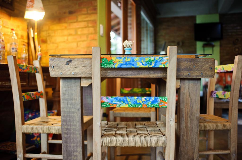 Bina'S Haus Pousada, Cafeteria E Atelier ノーヴァ・ペトローポリス エクステリア 写真